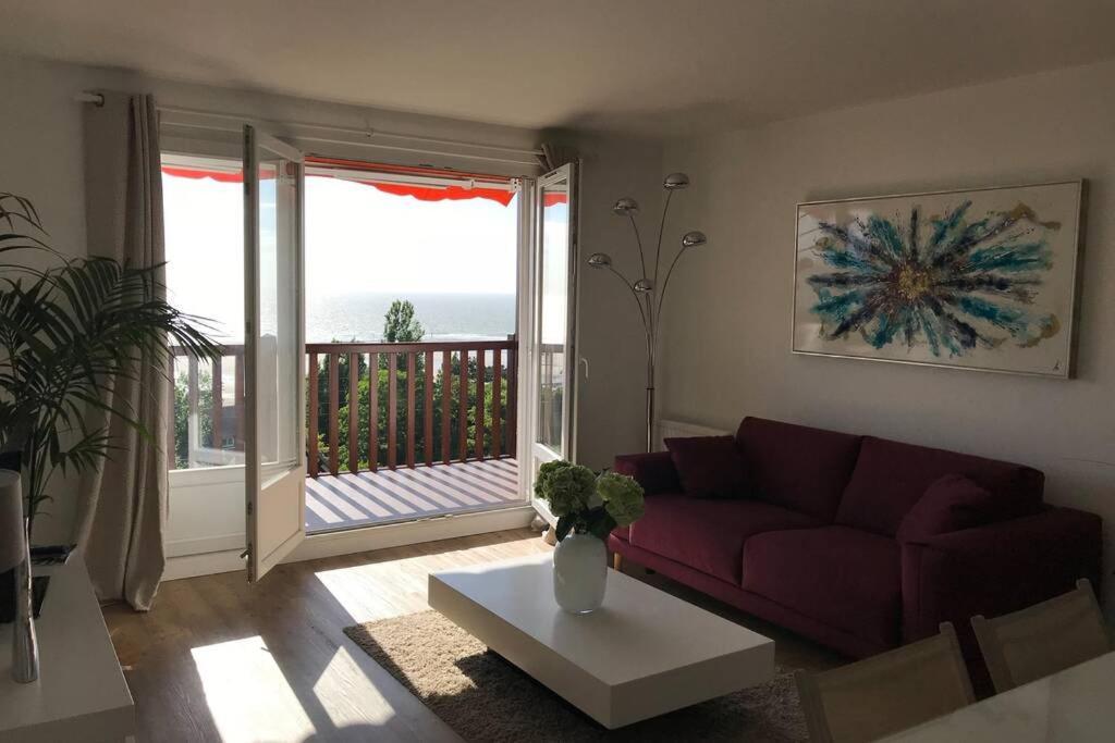 Appartement Avec Vue Imprenable Sur La Mer Трувиль-сюр-Мер Экстерьер фото